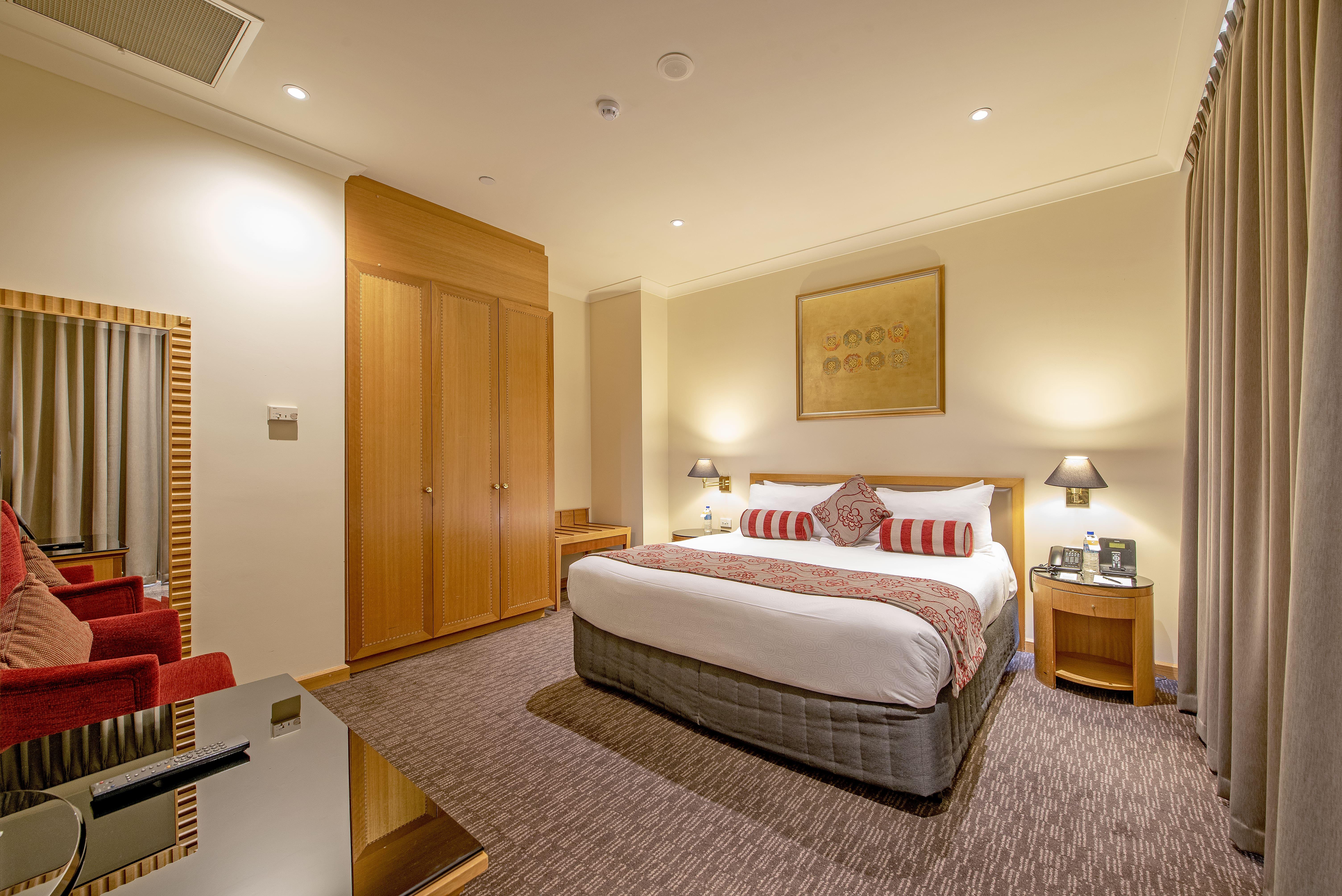 Duxton Hotel Perth Eksteriør bilde A bedroom at the hotel