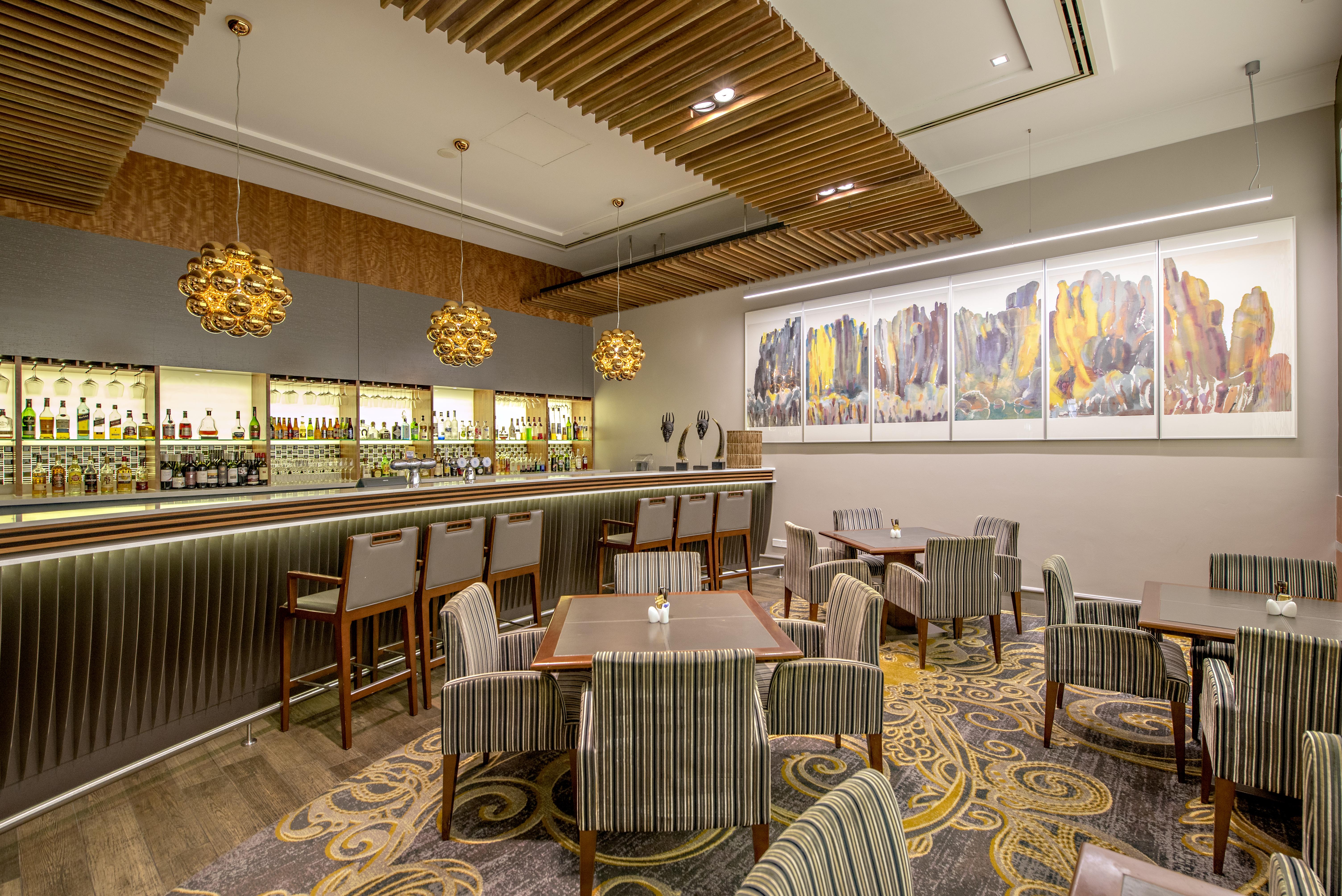 Duxton Hotel Perth Eksteriør bilde The bar at the hotel