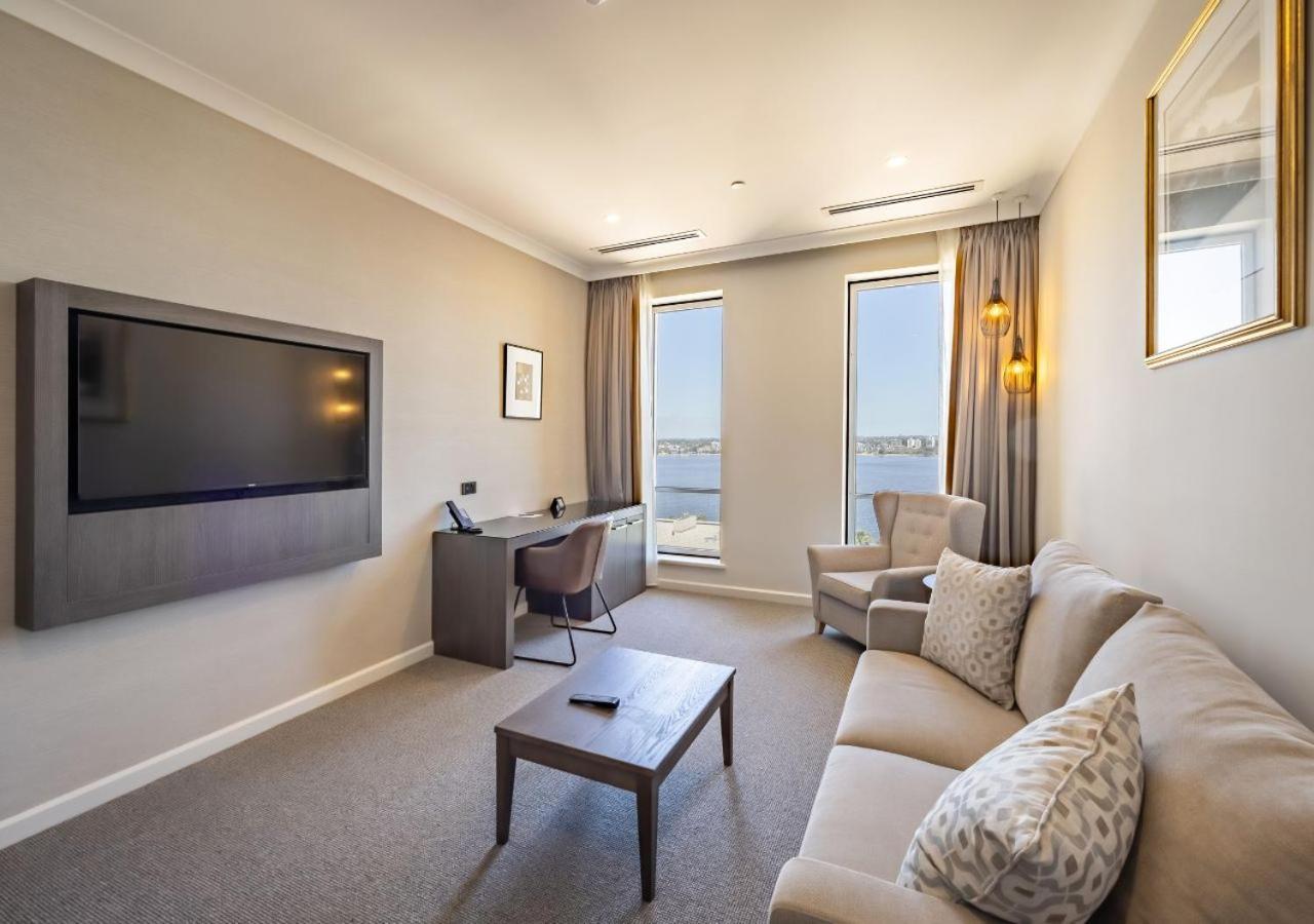 Duxton Hotel Perth Eksteriør bilde A suite at the hotel