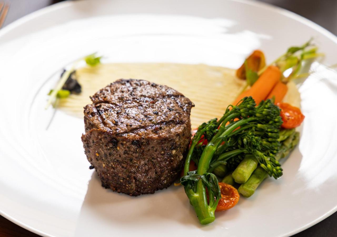 Duxton Hotel Perth Eksteriør bilde A steak prepared using the dry-aging technique
